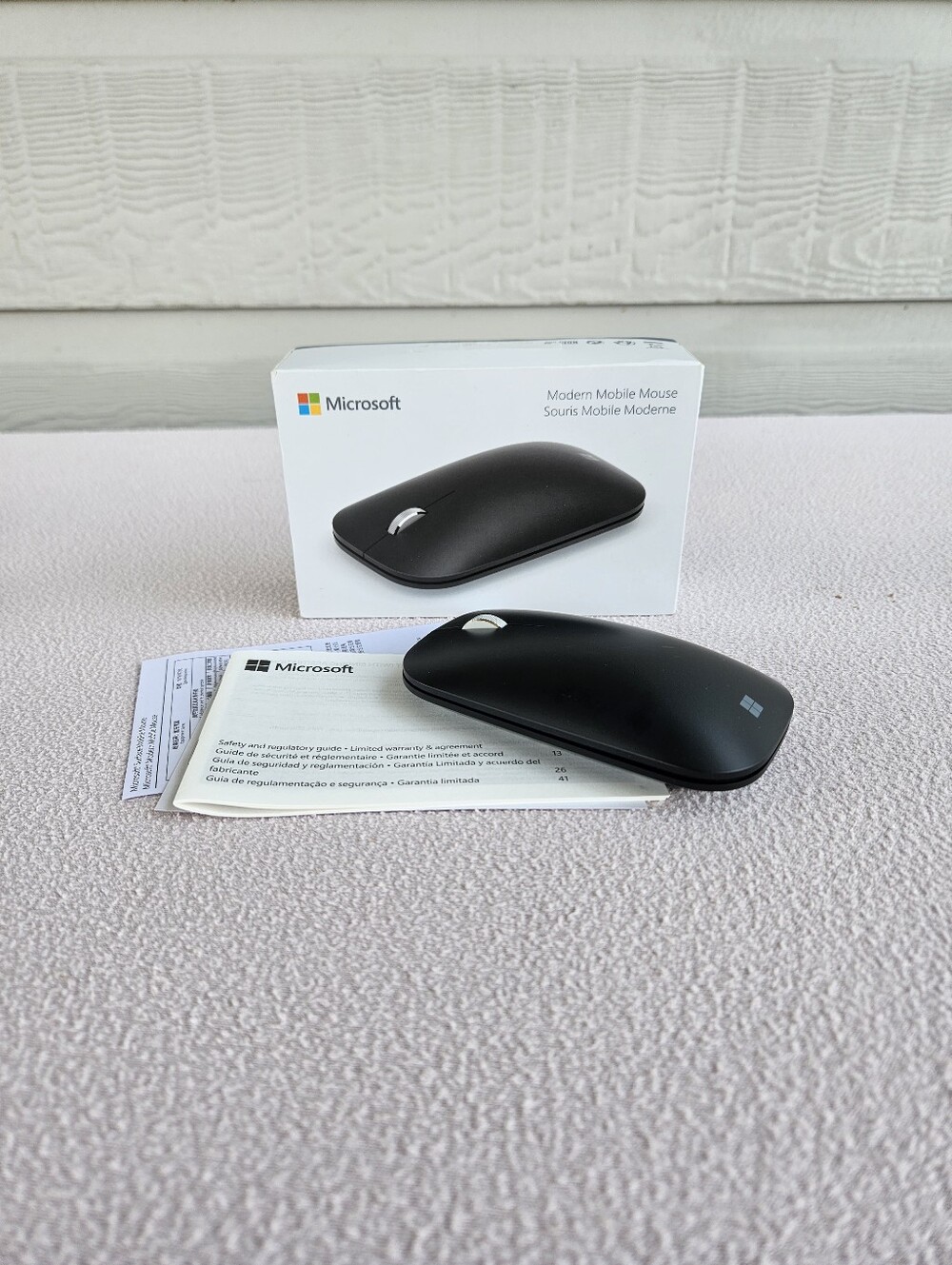 Microsoft Modern Mobile Mouse Black 1679/1679C Bluetooth Wireless Portable